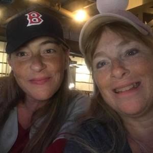 Meet your Posher, Traci